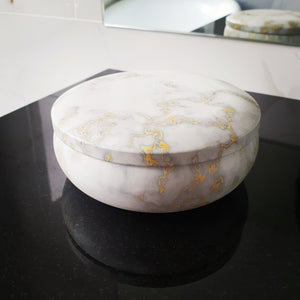 Marble tin candle